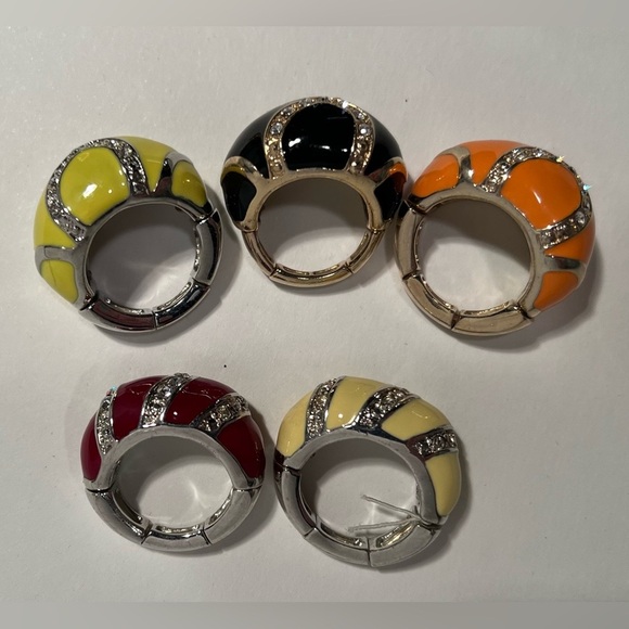 Collection of Enameled Stretch Rings - 5 Rings - Picture 5 of 9